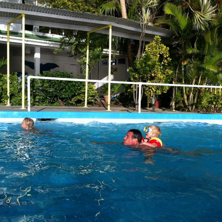 Pool vom Anchorage Hotel